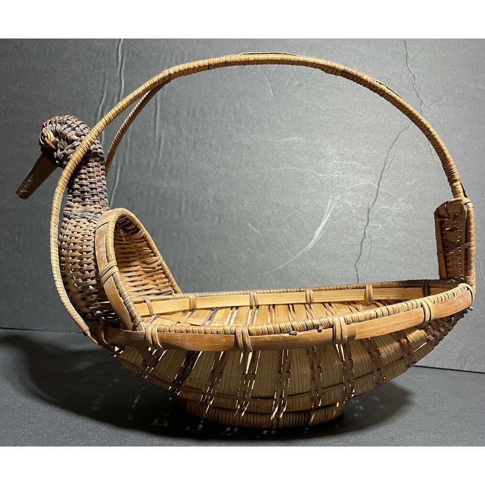Vintage Wicker Rattan Basket Duck Woven Brown